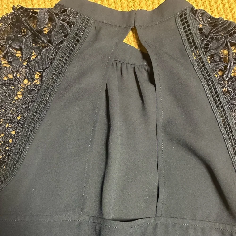 EXPRESS | Black Lace Accent Women's Blouse - Picture 4 of 7